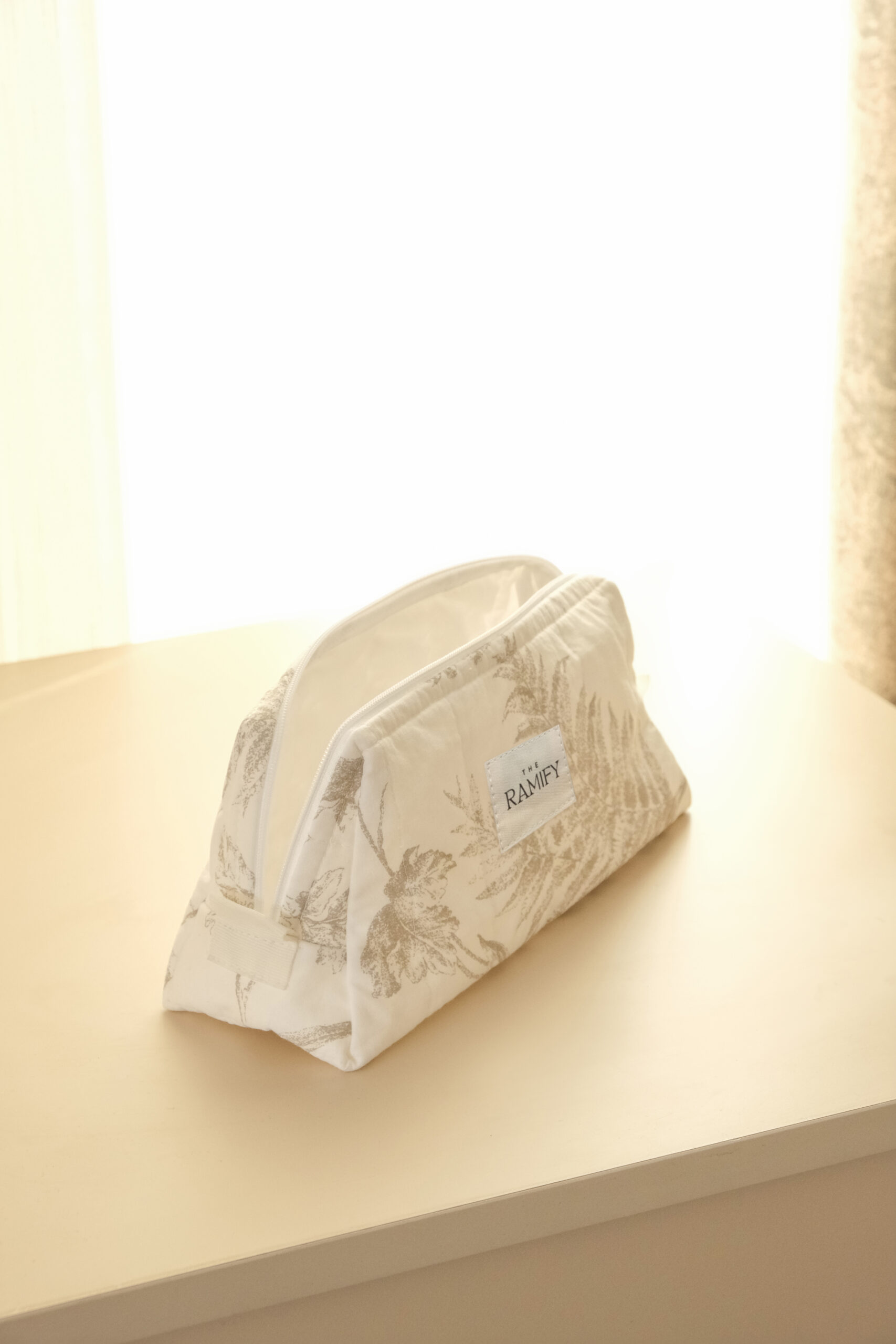 toptan makyaj çantası